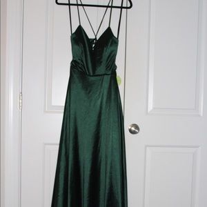 NWT Windsor Hunter Green Prom Dress